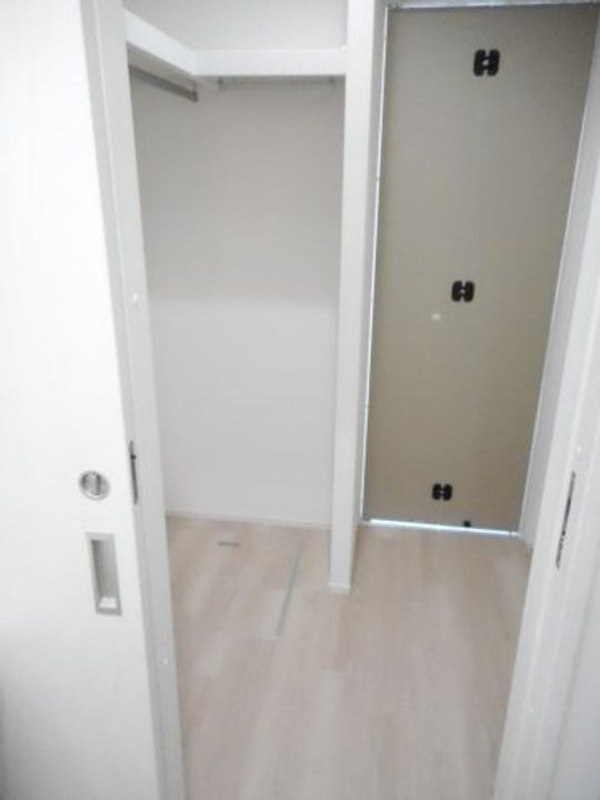 埼玉県東松山市美原町1(アパート)の賃貸物件の内装