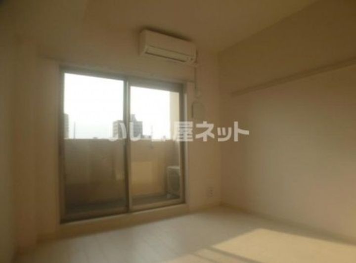 京都府京都市下京区天使突抜1(マンション)の賃貸物件の居間