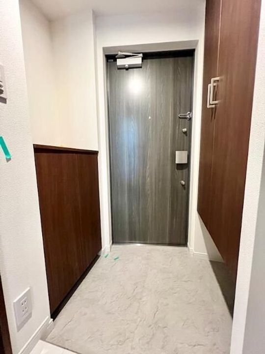 東京都新宿区西早稲田3(マンション)の賃貸物件の玄関