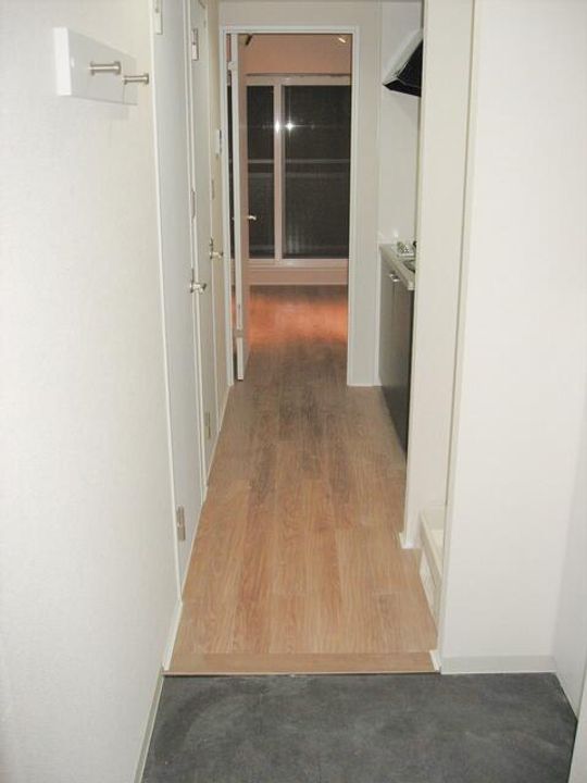 b’CASA Tokyo Kikukawaの玄関