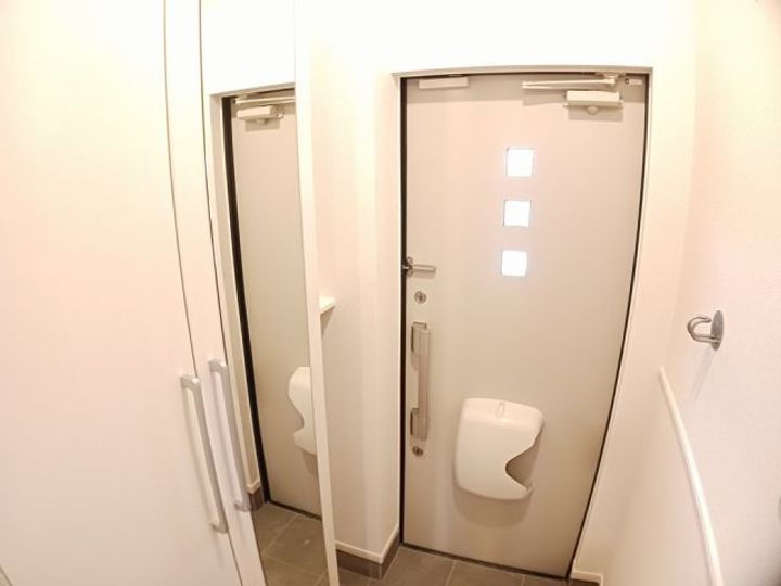 アストラル ファインIIの玄関