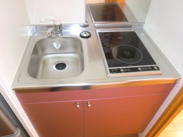 沖縄県那覇市壺屋2(アパート)の賃貸物件のキッチン