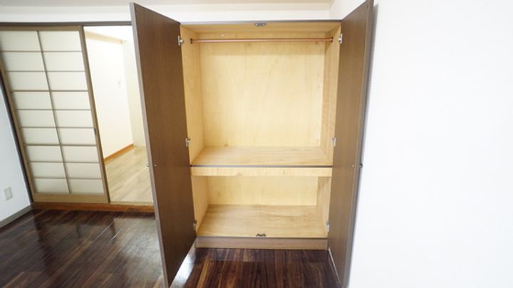 ヴェルドミールの内装