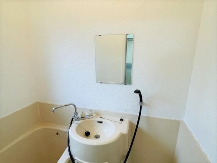 ホークス和香の内装