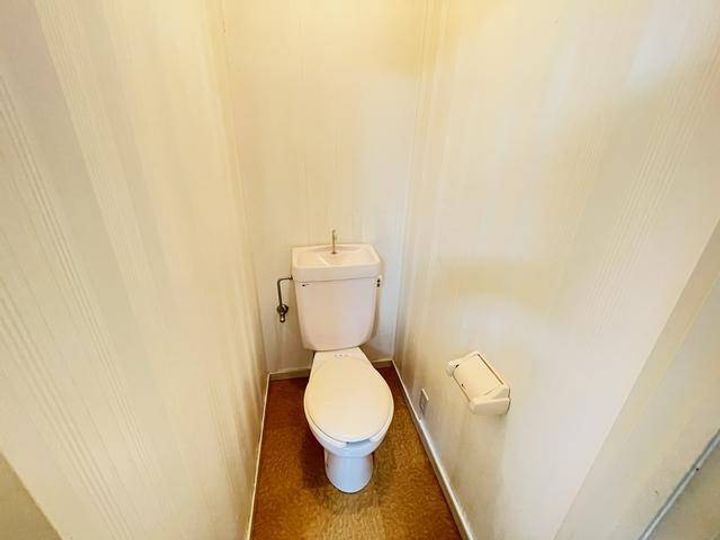 ホークス和香の内装