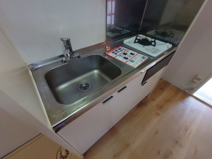 静岡県浜松市中央区元浜町(マンション)の賃貸物件のキッチン