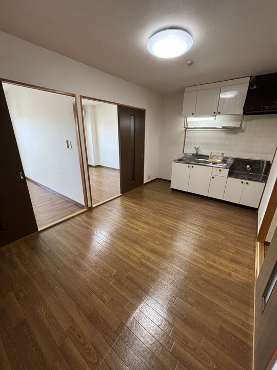 リンピアMIYAKEの居間