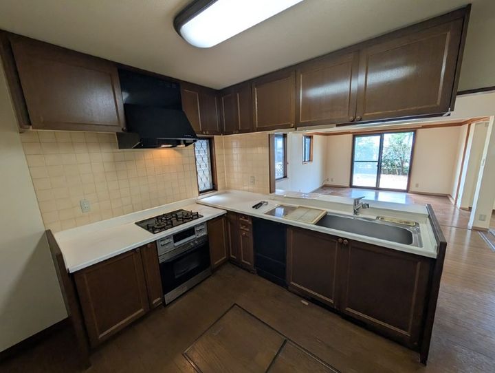 静岡県浜松市中央区佐鳴台3(一戸建)の賃貸物件のキッチン