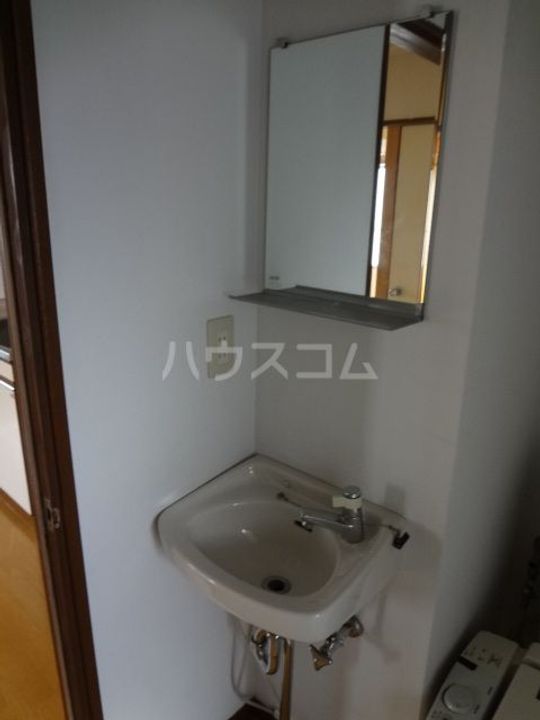 難波ビルの内装