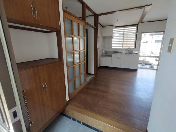 埼玉県久喜市葛梅(一戸建)の賃貸物件の玄関