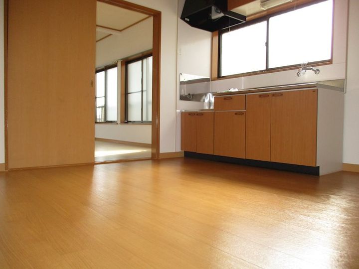 コーポハピネスの居間