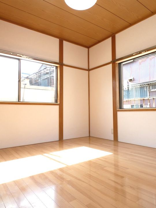 田中コーポの居間
