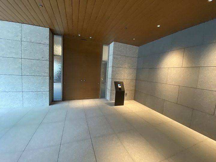 白金ザ・スカイ東棟の地図