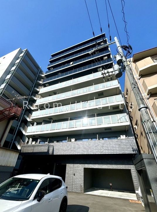 MODERN PALAZZO江坂AXIAの外観