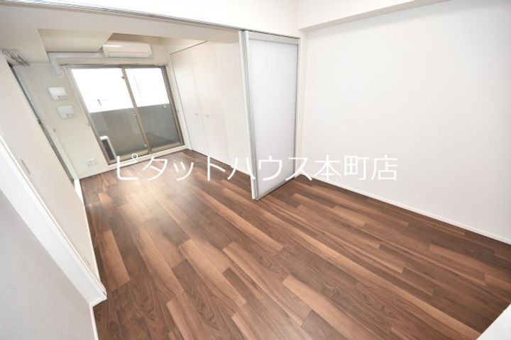 大阪府大阪市西区立売堀4(マンション)の賃貸物件の居間