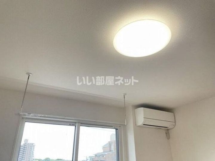 栃木県小山市三峯1(アパート)の賃貸物件の内装