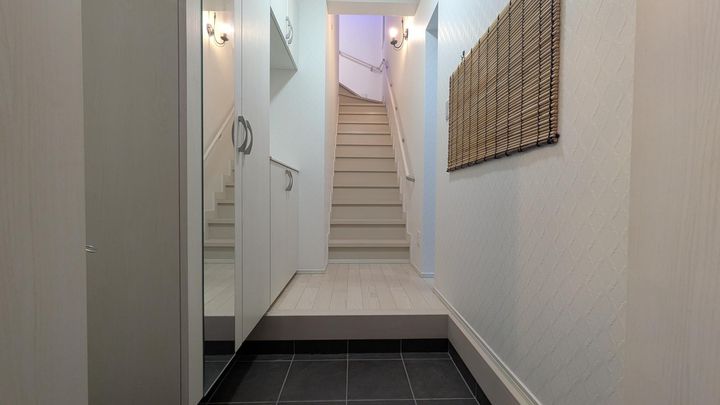 東京都台東区浅草橋5(一戸建)の賃貸物件の玄関