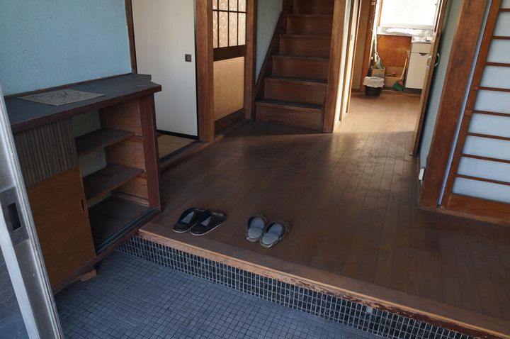 山梨県甲府市南口町(一戸建)の賃貸物件の玄関