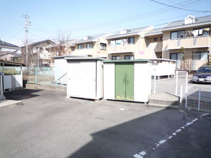 レジデンス松岡の地図