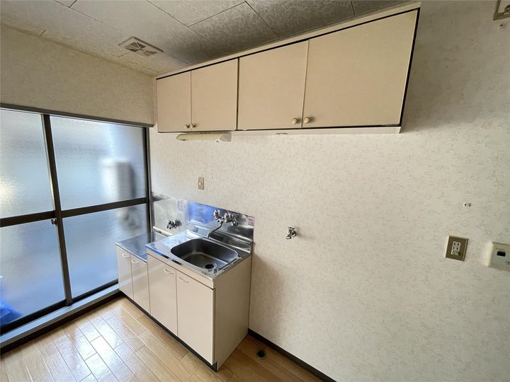 コーポ網川原のキッチン