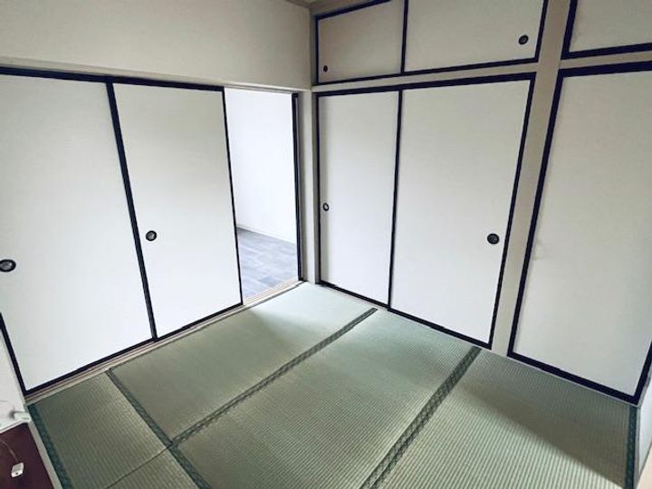 フジパレス中町の居間