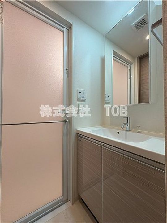 レジディア笹塚IIIの内装