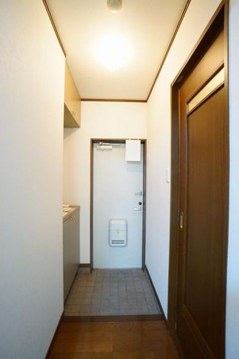 ピュア・レジデンスA&Aの玄関