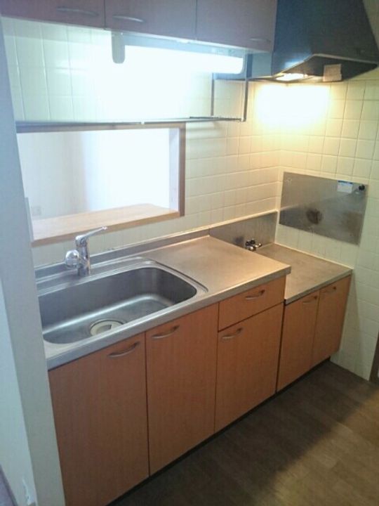 香川県観音寺市南町5(アパート)の賃貸物件のキッチン