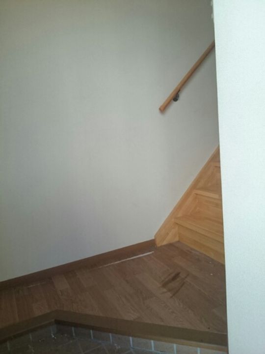 香川県観音寺市南町5(アパート)の賃貸物件の玄関