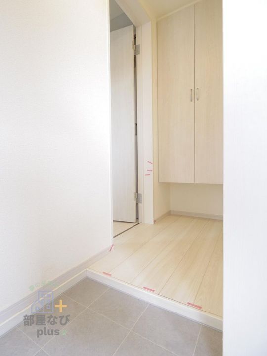 埼玉県新座市大和田4(アパート)の賃貸物件の玄関