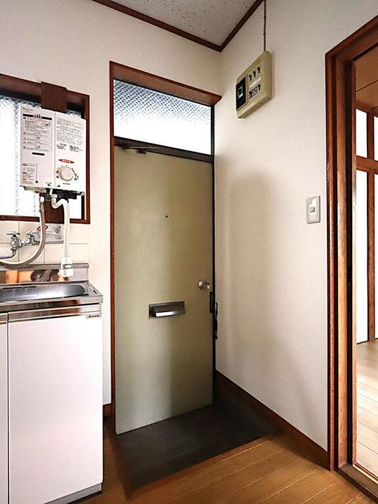 メゾンドサチの玄関