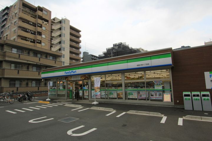 ステラスクネの周辺