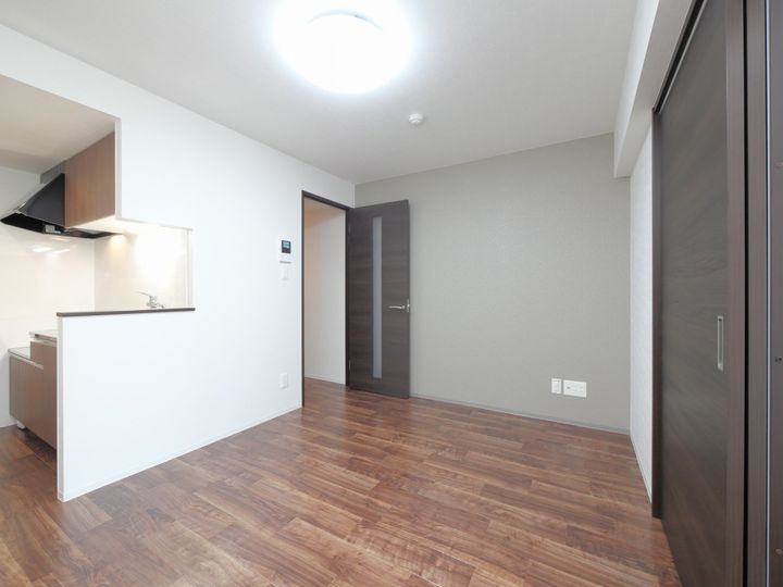 ALTERNATIVE starling44の居間