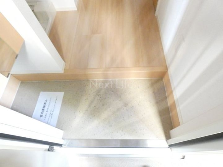 ソール モーネの玄関