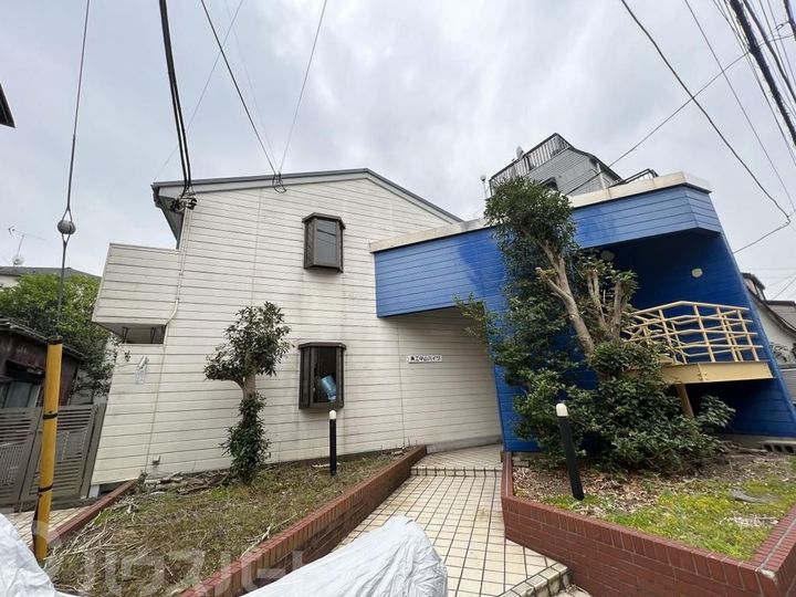 美工中山ハイツの外観