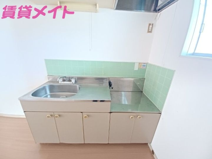 じゅねすしろやま B棟のキッチン