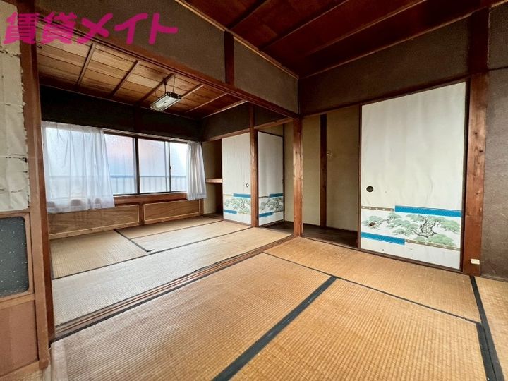 三重県四日市市東新町(一戸建)の賃貸物件の居間