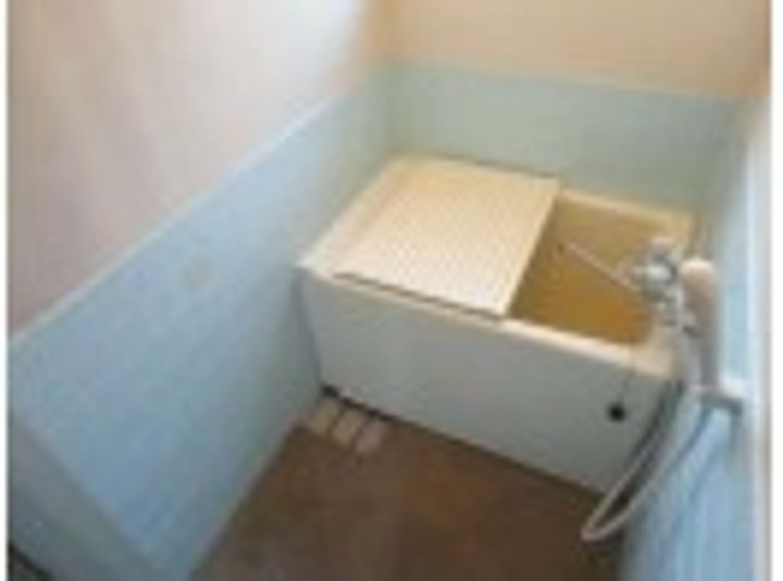 大岡山ハウジングの風呂