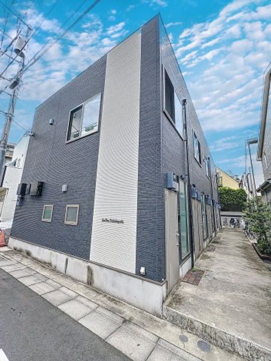 La-Fina Wakabayashiの外観