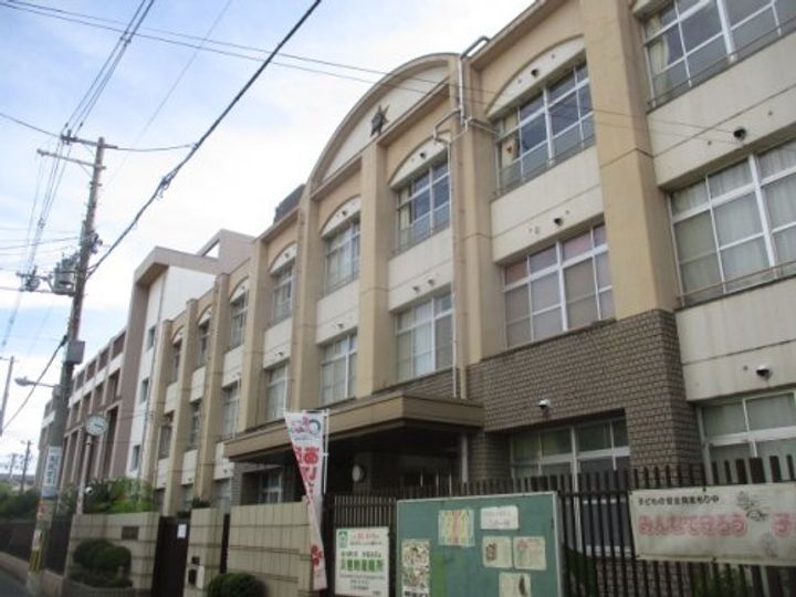 大阪府大阪市西成区岸里2の賃貸アパートの周辺