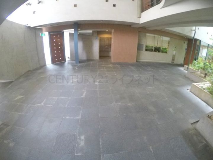 大阪府吹田市垂水町3(マンション)の賃貸物件の地図