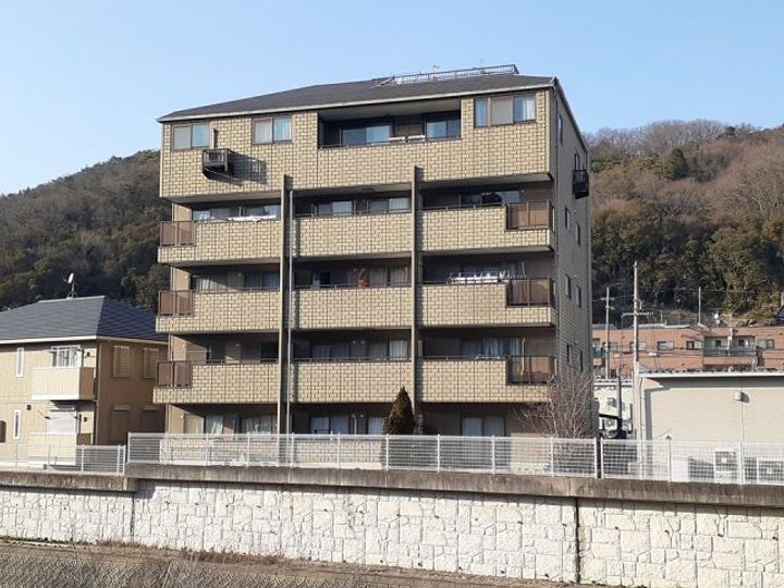 兵庫県神戸市北区谷上西町(マンション)の賃貸物件の外観