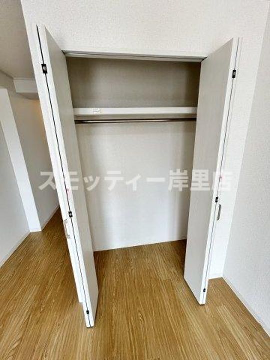 ウイング清水丘の内装