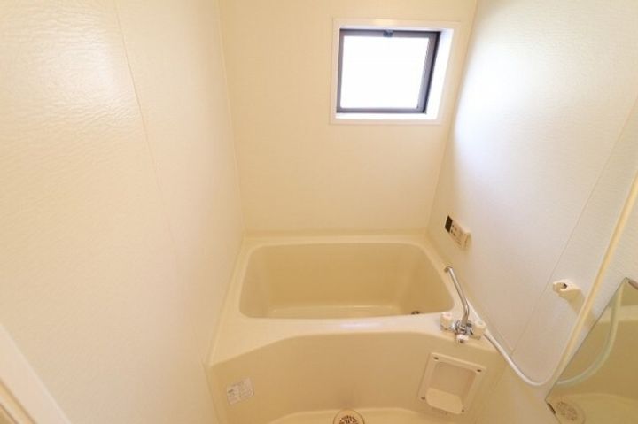 福岡県北九州市小倉南区中曽根東3(アパート)の賃貸物件の風呂
