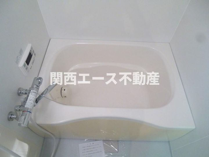 ツインコートいたくらの風呂