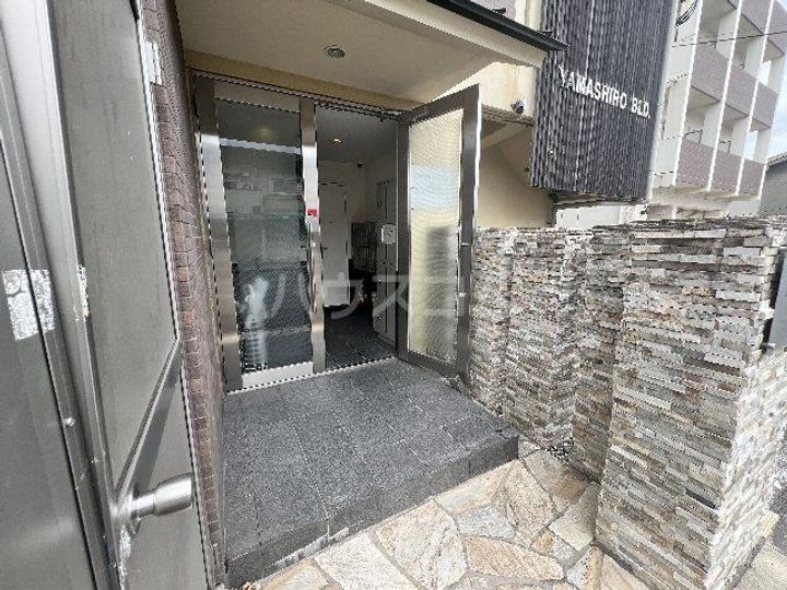 グラン・リヴィエール西京極の地図