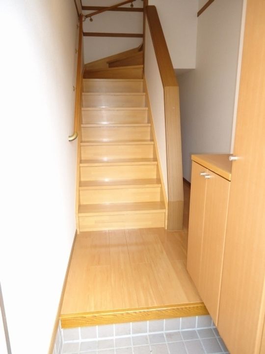 セレブリティーの玄関