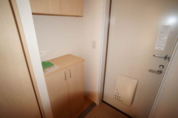 山形県山形市嶋南2(マンション)の賃貸物件の玄関