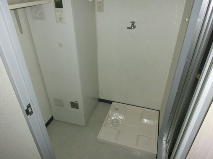 TOURE DE L‘AUBEの内装