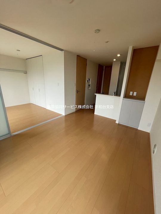 フェルミーユの居間